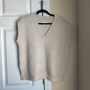 Vici Sweater Vest